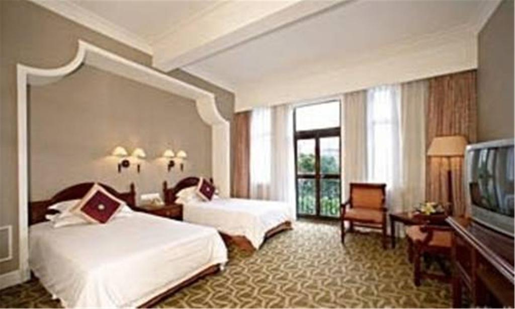 Jing An Hotel Shanghai Exterior photo
